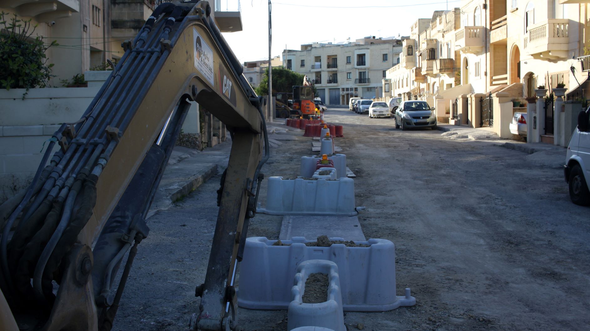 Rebuilding 18 streets in Mosta