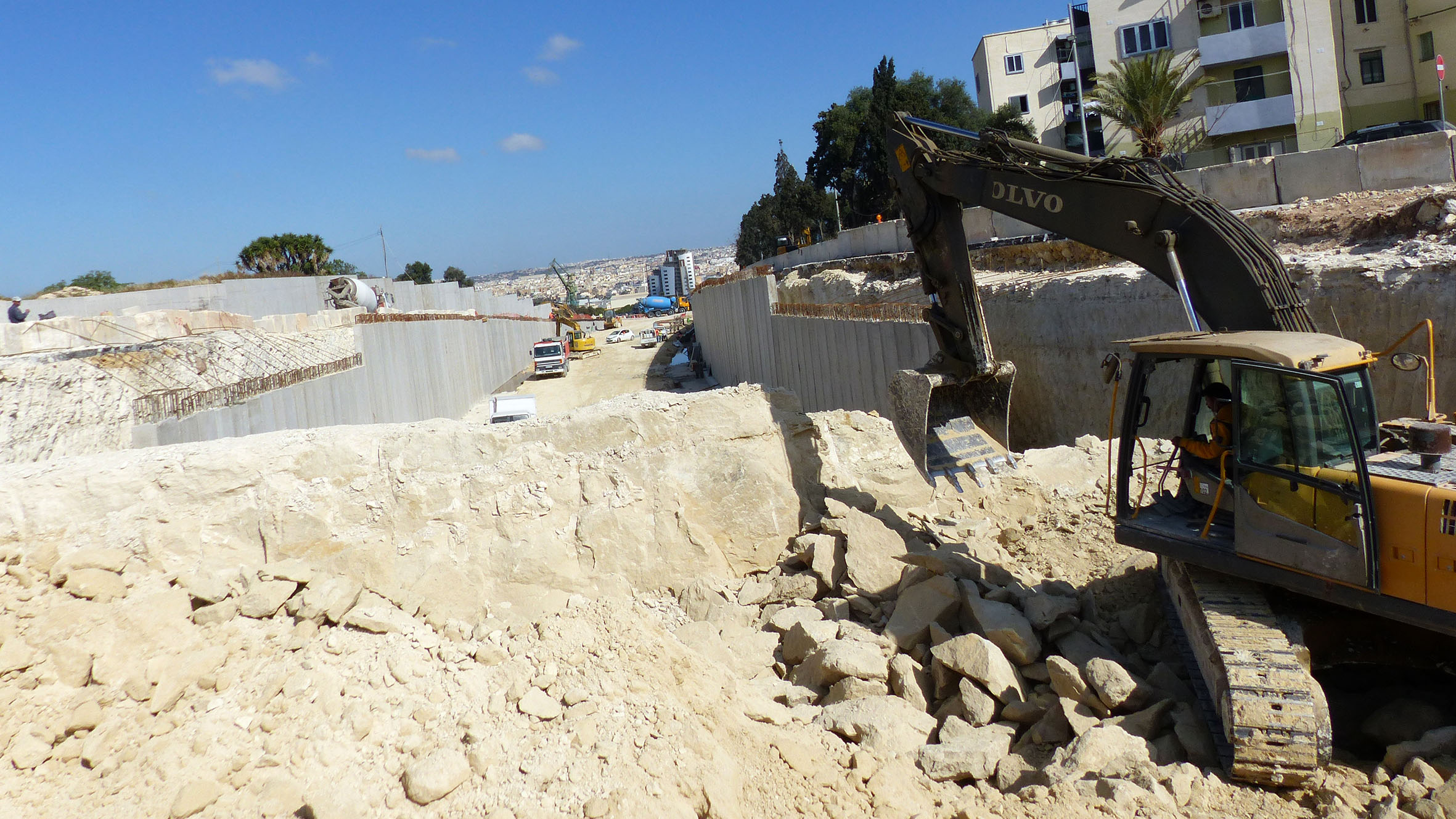 Santa Lucija Underpass Project reaches halfway mark Santa Lucija Underpass Project reaches halfway mark