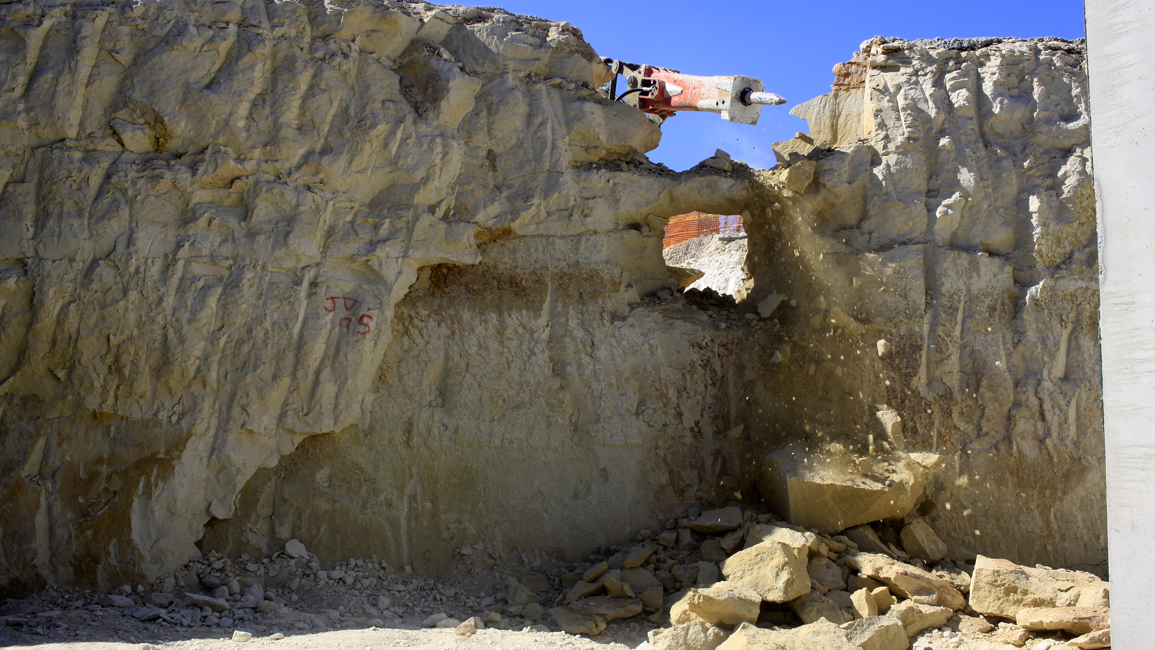 Tunnel breakthrough completes Santa Lucija Underpass excavations Tunnel breakthrough completes Santa Lucija Underpass excavations