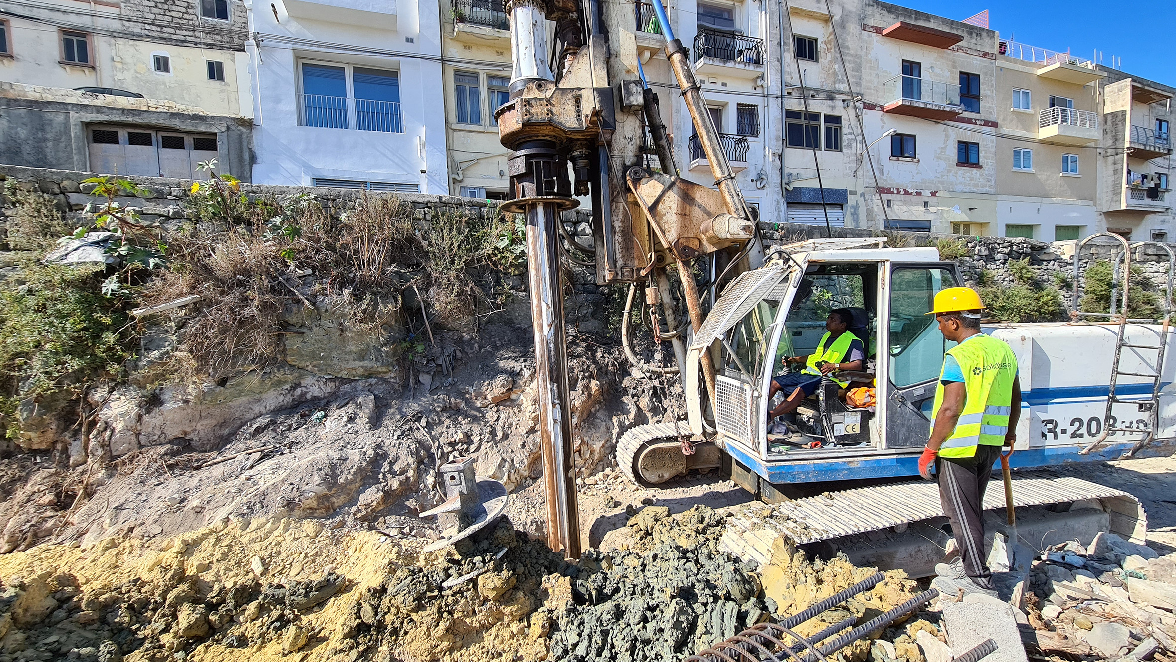 112 piles for Gheriexem Road’s new foundations